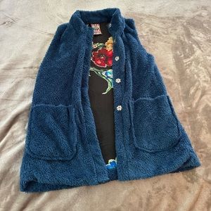 Johnny Was Vincent Faux Fur Vest (blue, xs)